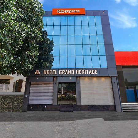 Fabhotel Grand Heritage Kurla West Mumbai Exterior photo